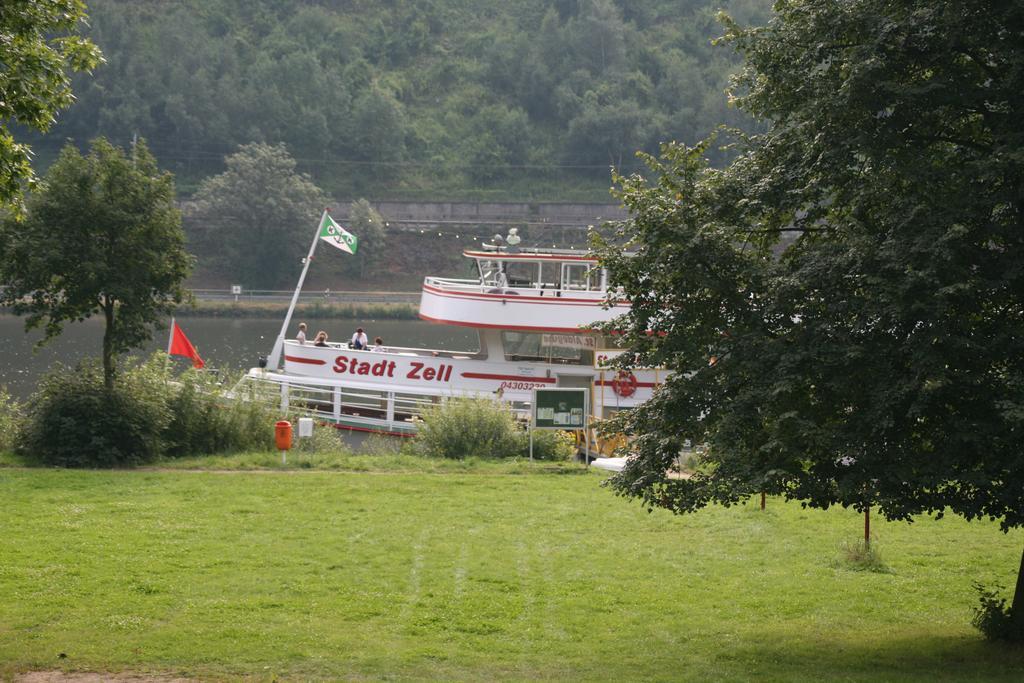 Ferienwohnung Jatta Sankt Aldegund Zimmer foto